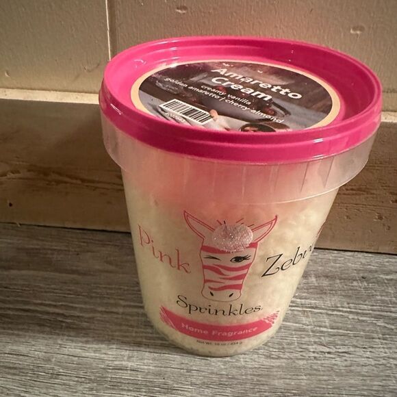 Pink Zebra Sprinkles - Amaretto Cream - Picture 1 of 2